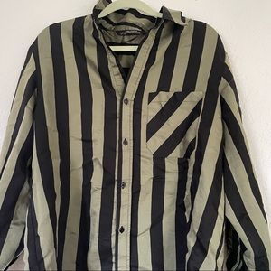 Zara womens green/black button down large